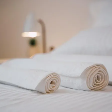 아파트 Leo Near Bridge *