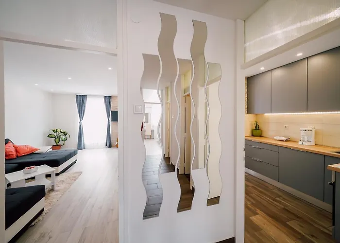 דירה Leo Near Bridge זאדאר